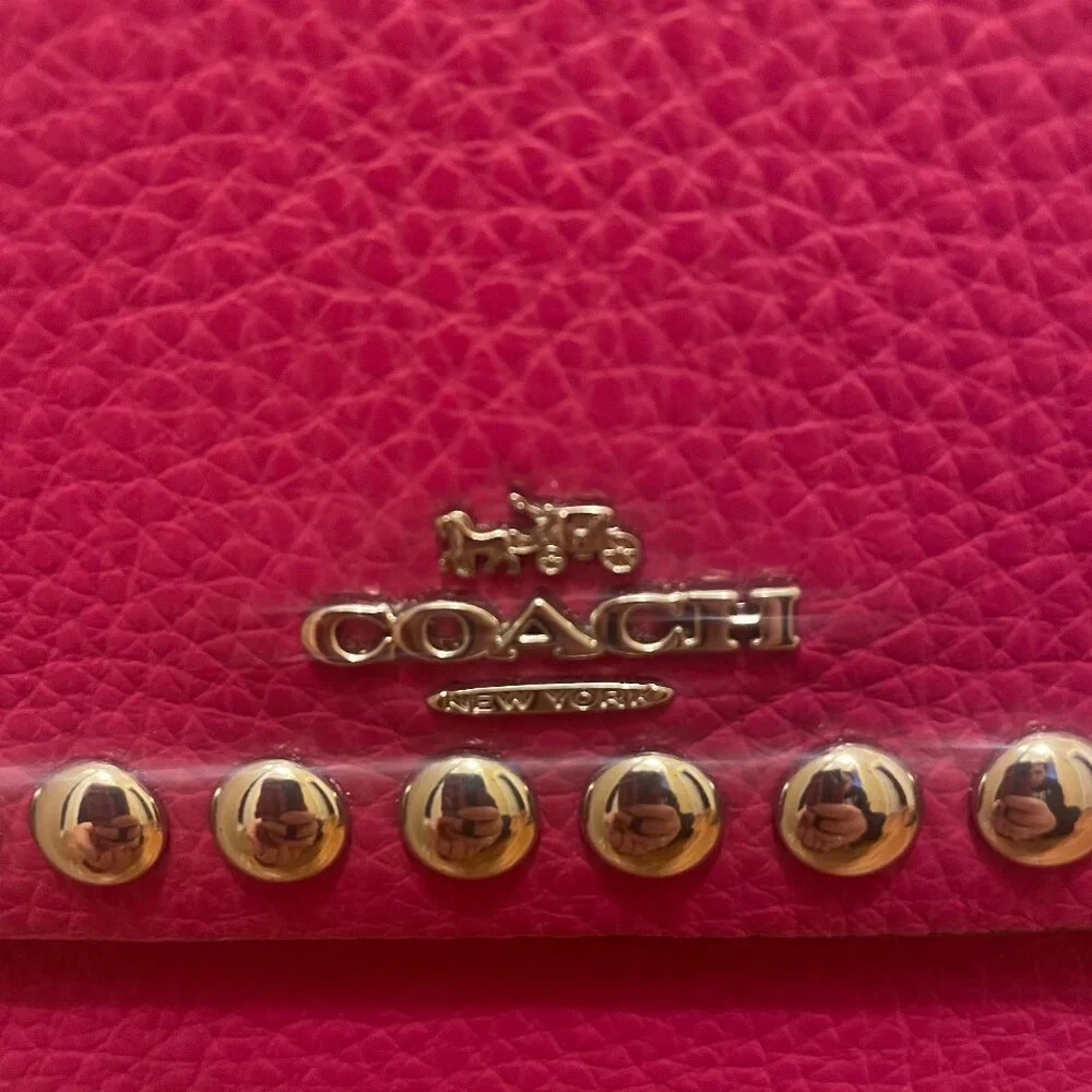 Rasberry Pink studded chain COACH purse - Picture 6 of 6
